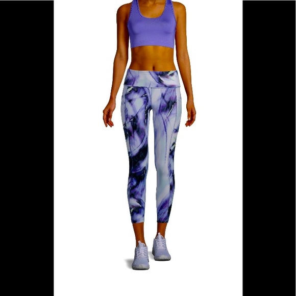 3 piece set
Leggings, Tank top & sports Bra
Size : L - Picture 3 of 8